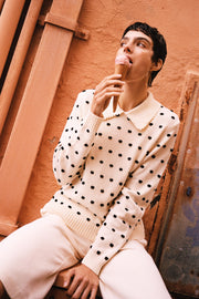 KNITWEAR