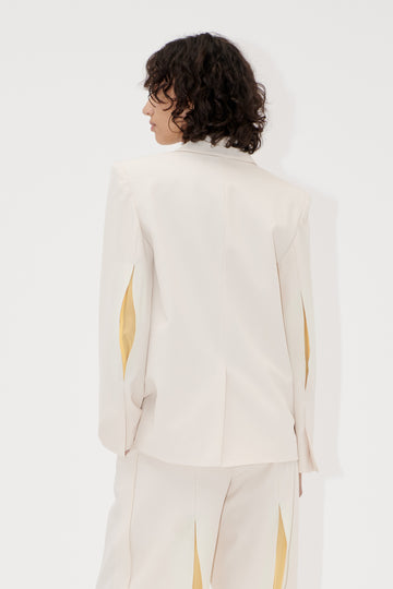 Stine Goya Relaxed Fit Slit Blazer Jacket Ivory / Cornsilk